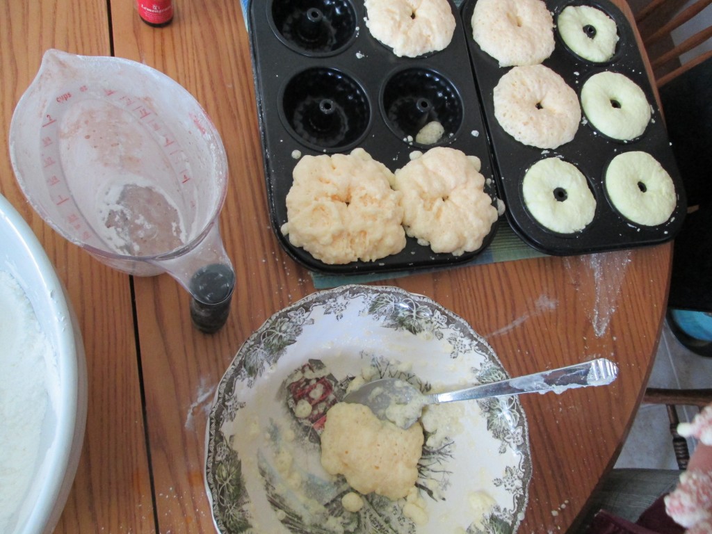 How to make Bath bombs recipe 5 - trays filled - too wet